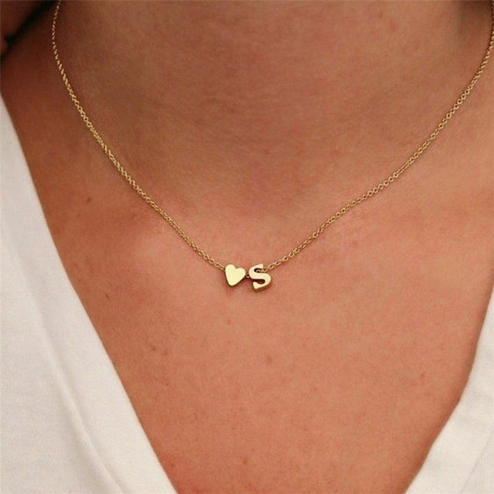 Collana con iniziali Ria con cuore