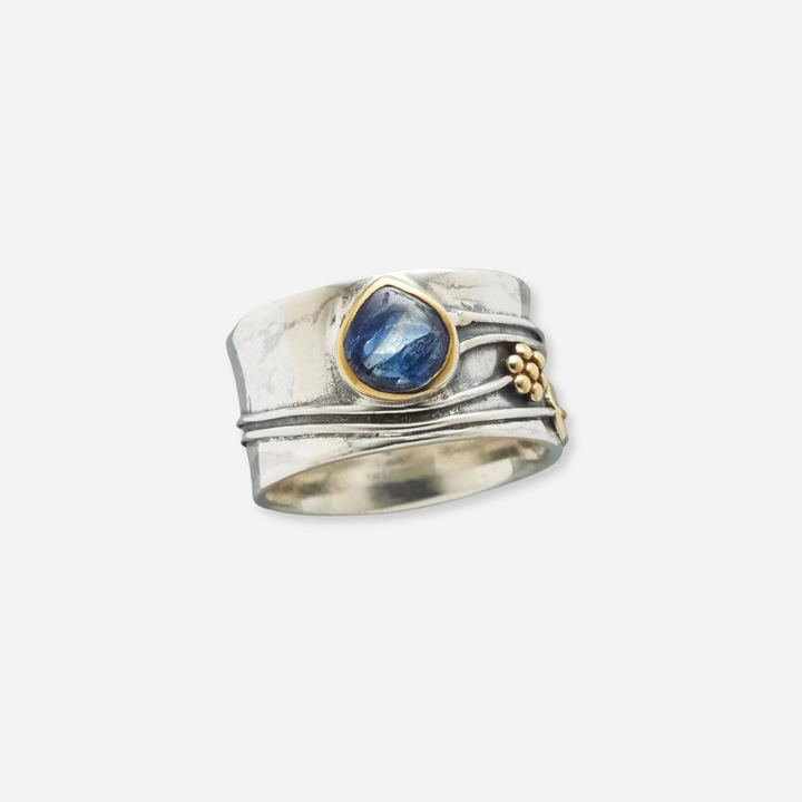 Anello di meditazione con gemma bohémien