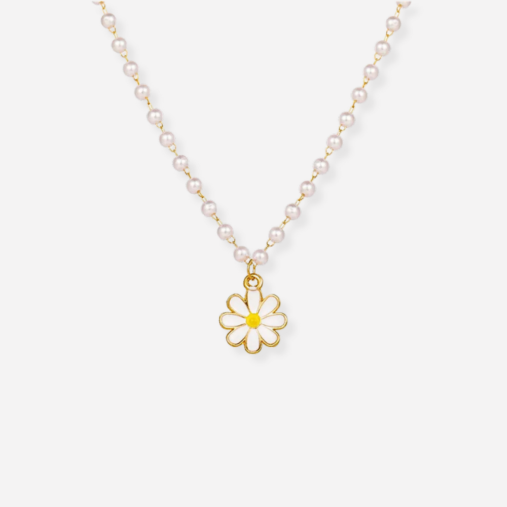 Elegante collana con perle e una margherita