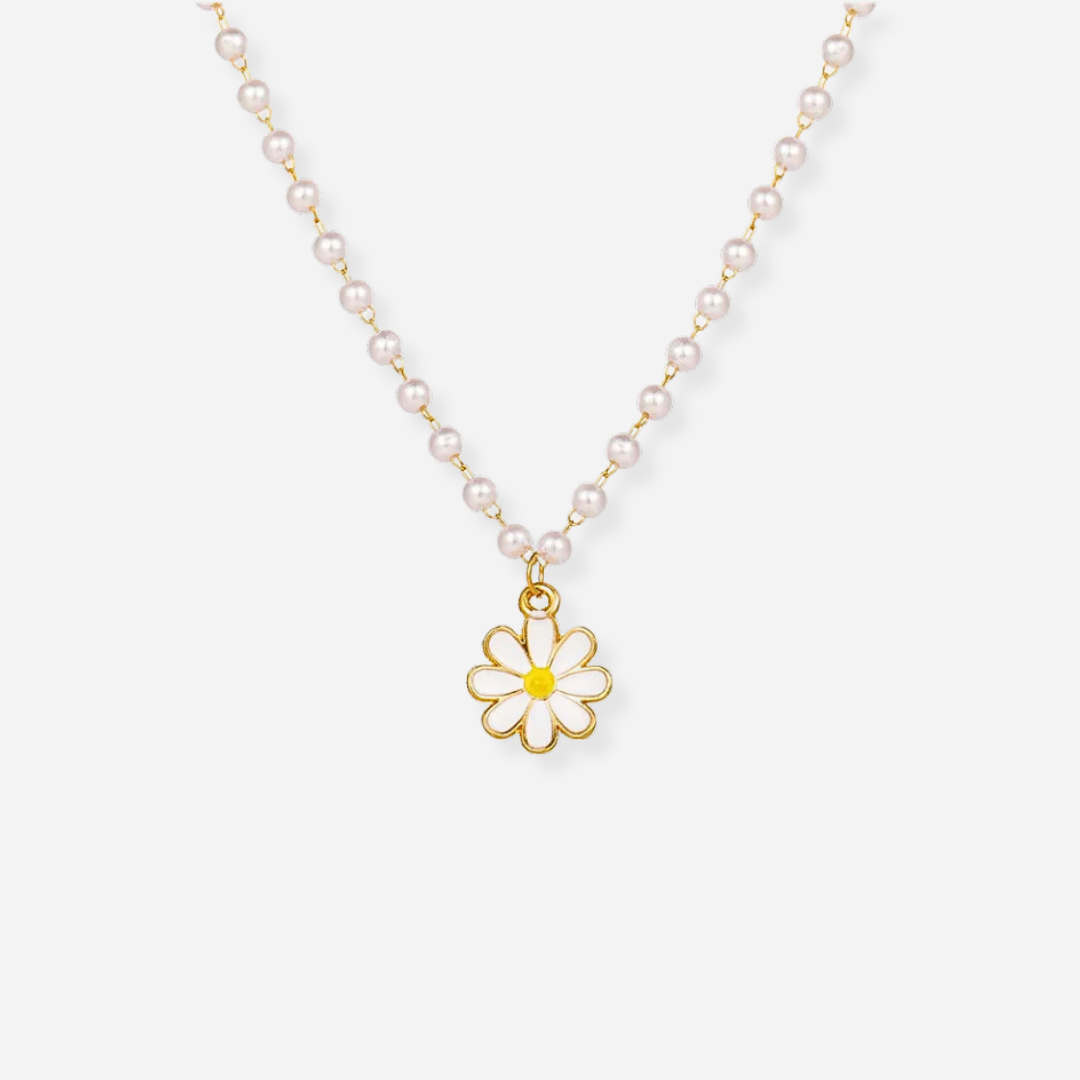 Elegante collana con perle e una margherita