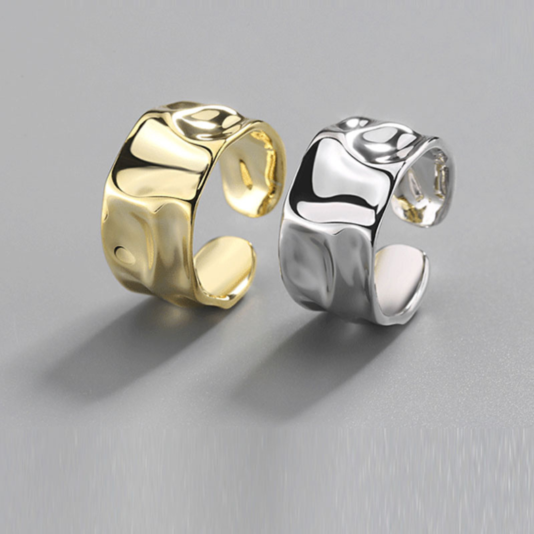 Anello largo asimmetrico in argento 925