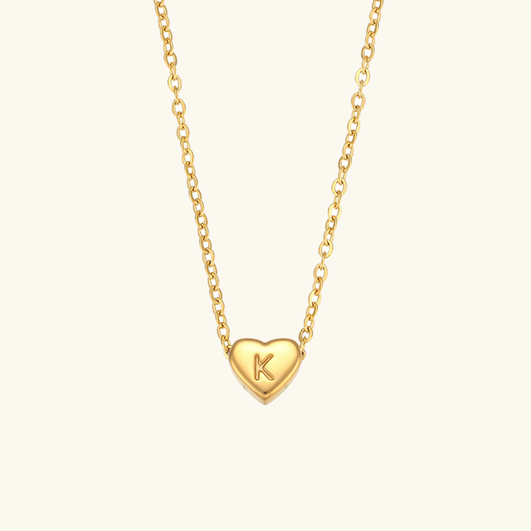 Collana a forma di cuore con iniziale