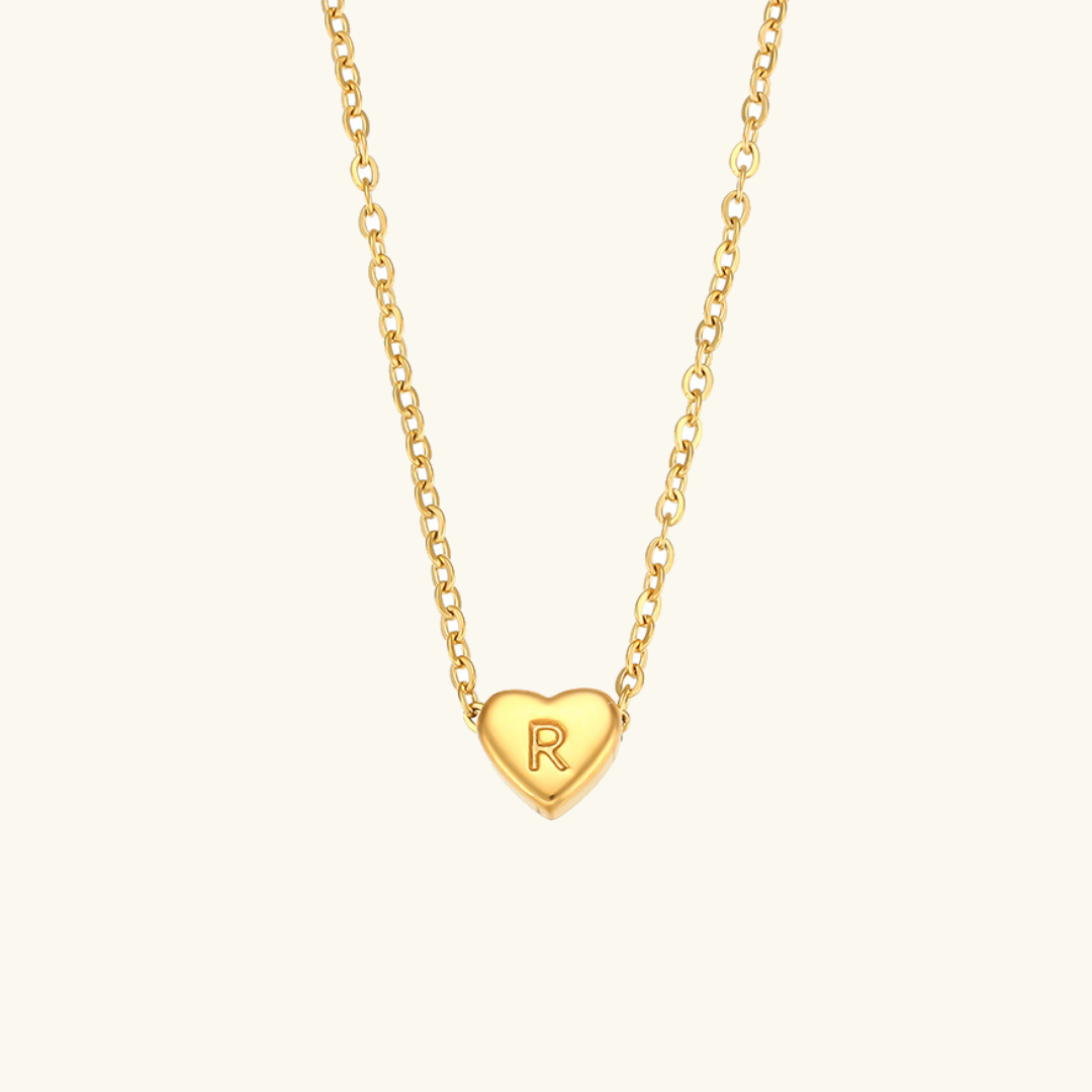 Collana a forma di cuore con iniziale
