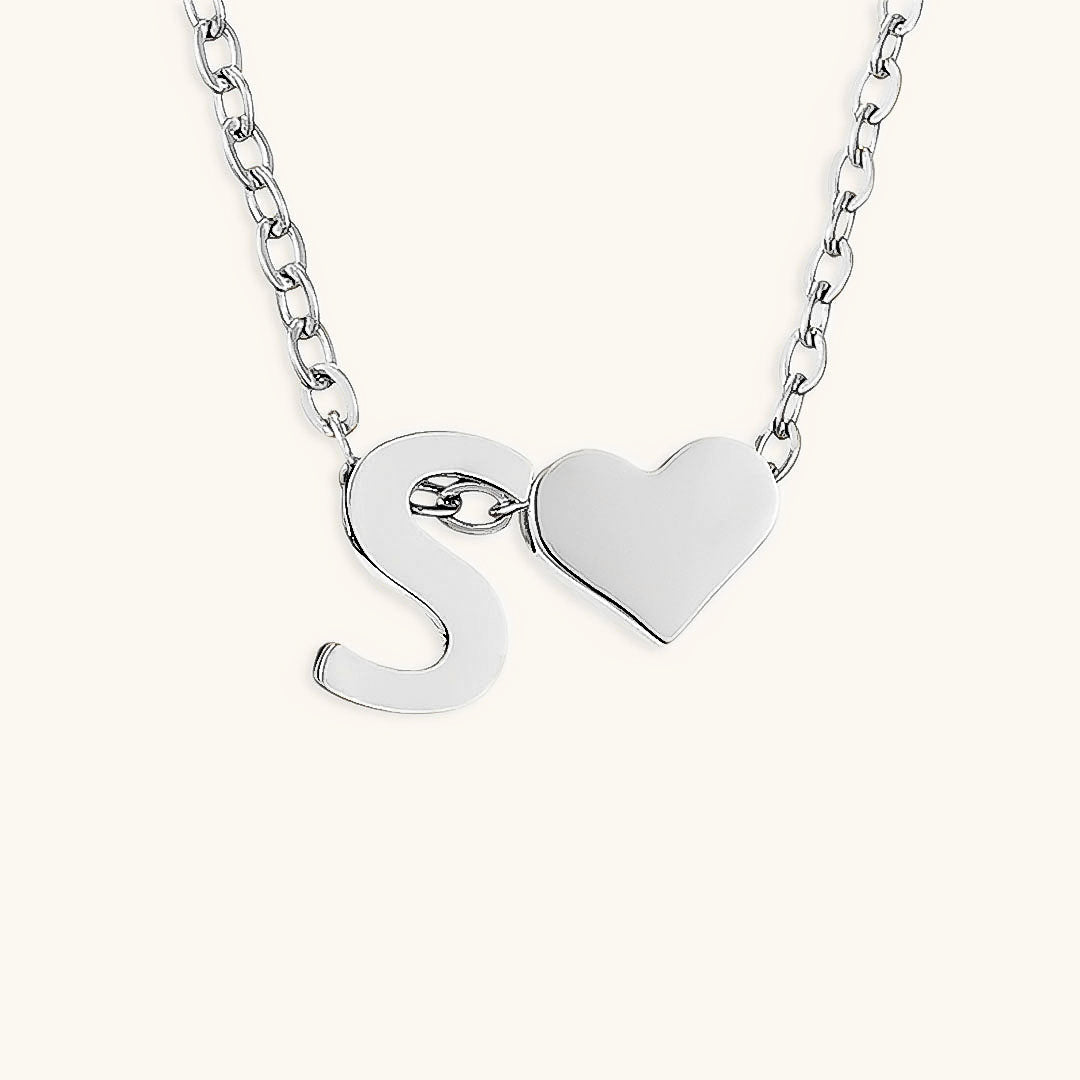 Collana con iniziali Ria con cuore