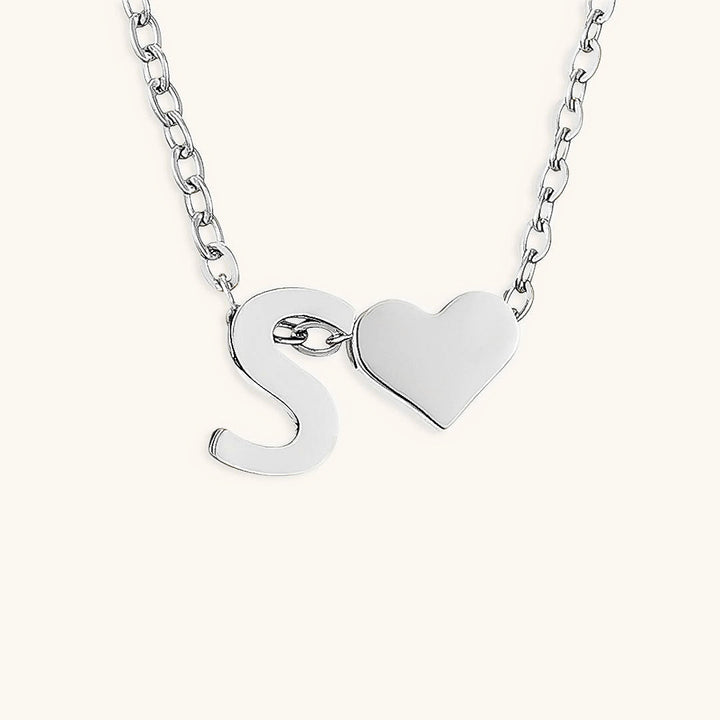 Collana con iniziali Ria con cuore