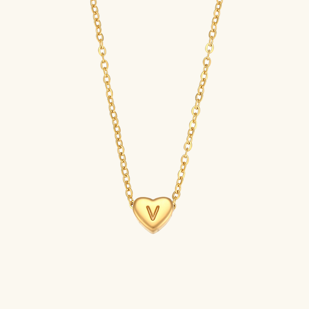 Collana a forma di cuore con iniziale