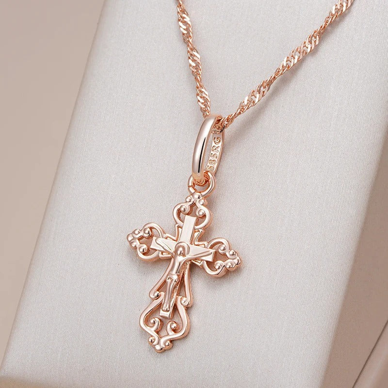 Collana con ciondolo a croce elegante placcato in oro rosa 18 carati