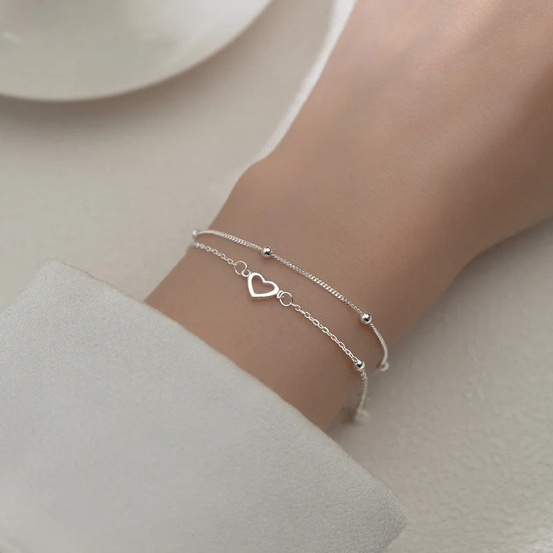 Braccialetto sottile a forma di cuore in argento 925