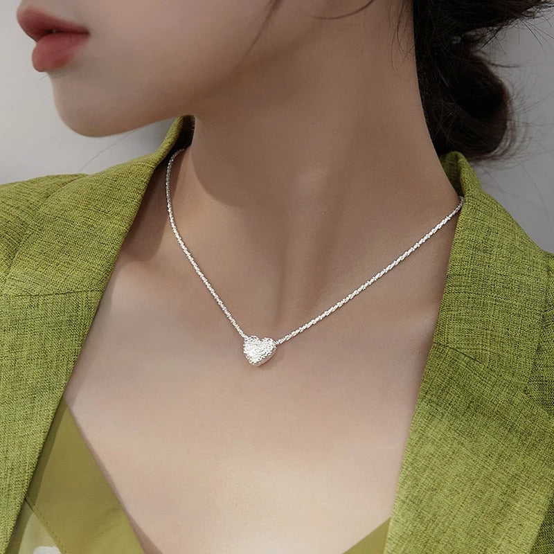 Collana in argento 925 con cuore inciso
