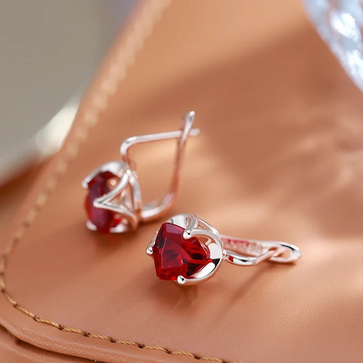 Orecchini con zircone rubino placcati in oro rosa 18K
