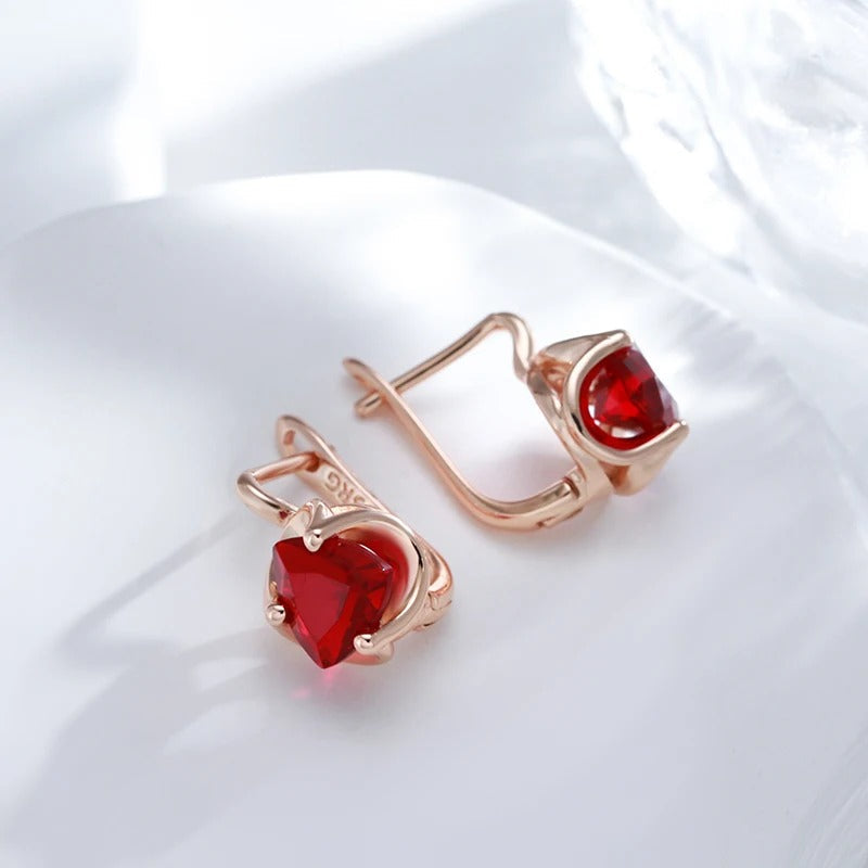 Orecchini con zircone rubino placcati in oro rosa 18K
