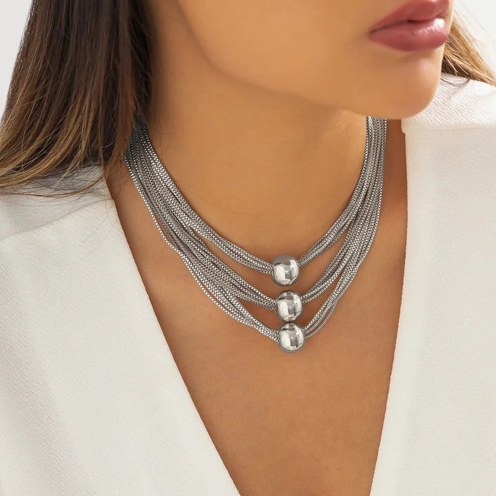 Collana a strati di tendenza con perline