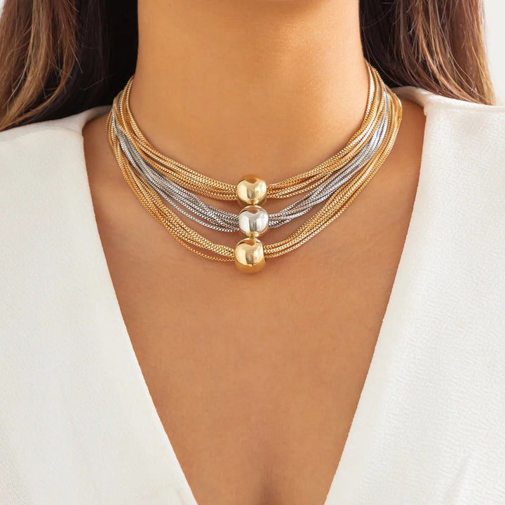 Collana a strati di tendenza con perline