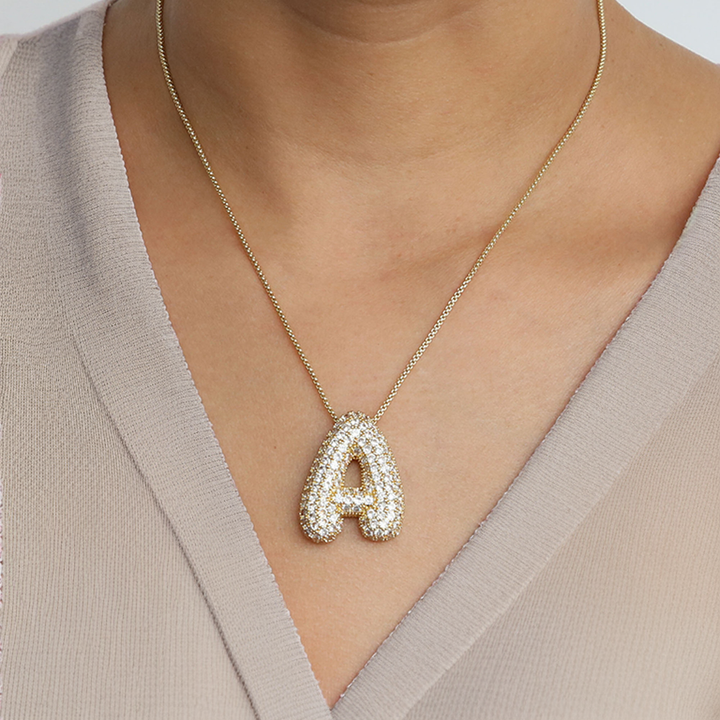 Collana con Iniziali a Bolle di Diamanti
